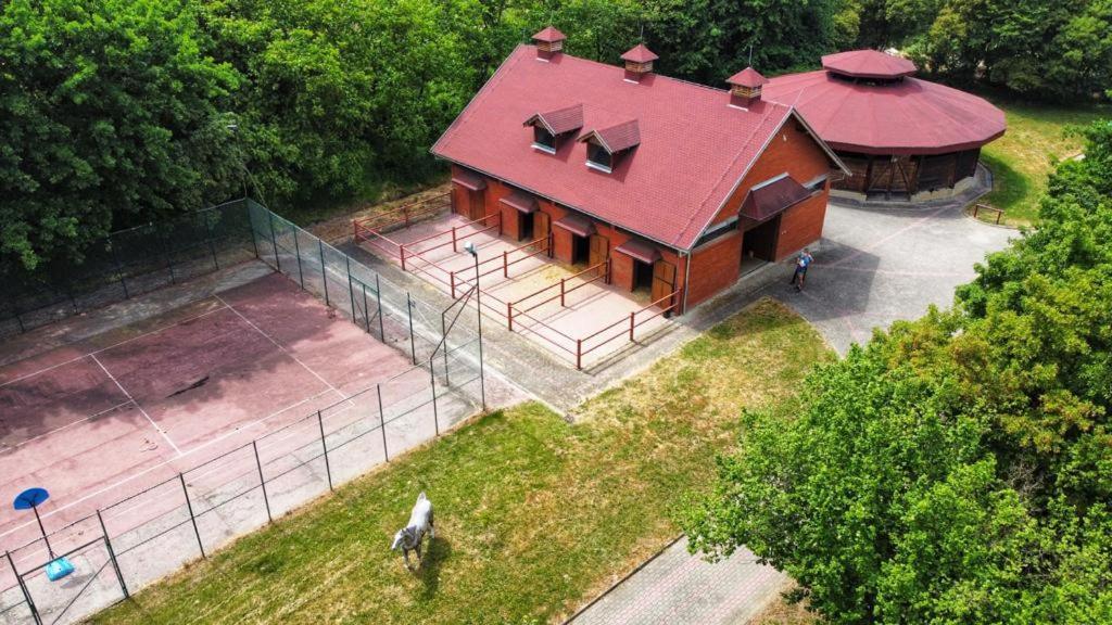 Villa Amigosranch à Kruševac Extérieur photo